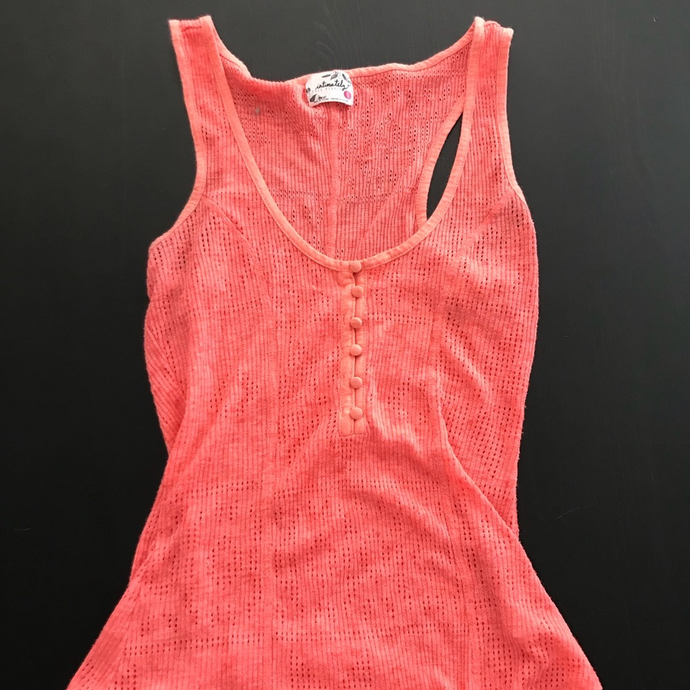 Pink tank